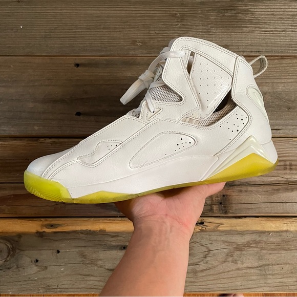 Men Nike Air Jordan True Flight Volt Ice Basketball Shoes Sneakers - Picture 3 of 8